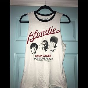 Blondie sleeveless tee